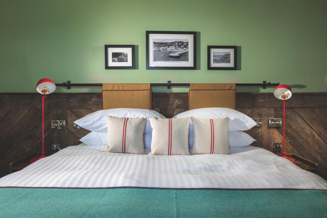Rock Point Inn Lyme Regis Bagian luar foto