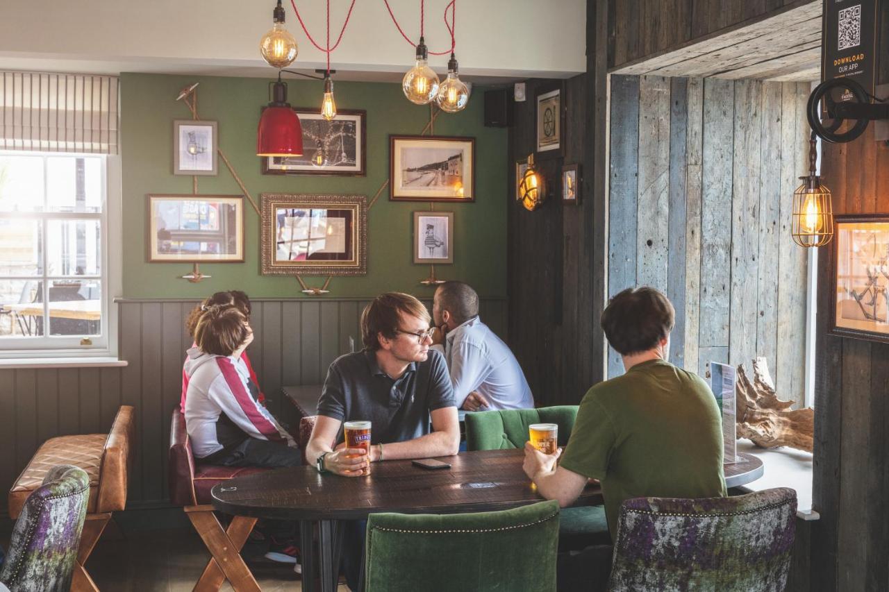 Rock Point Inn Lyme Regis Bagian luar foto